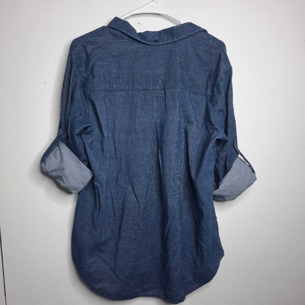 Anthropologie Cloth & Stone Denim Shirt - Picture 5 of 6